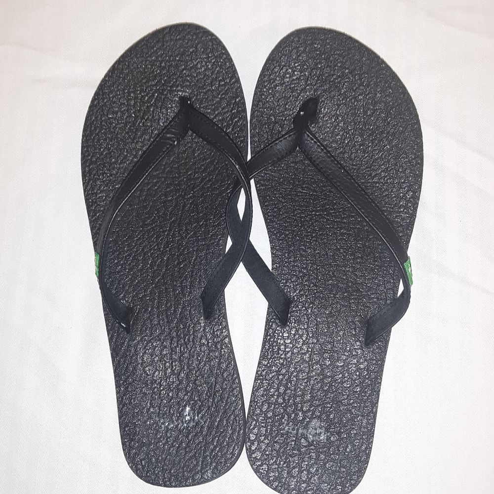 Black flip flops